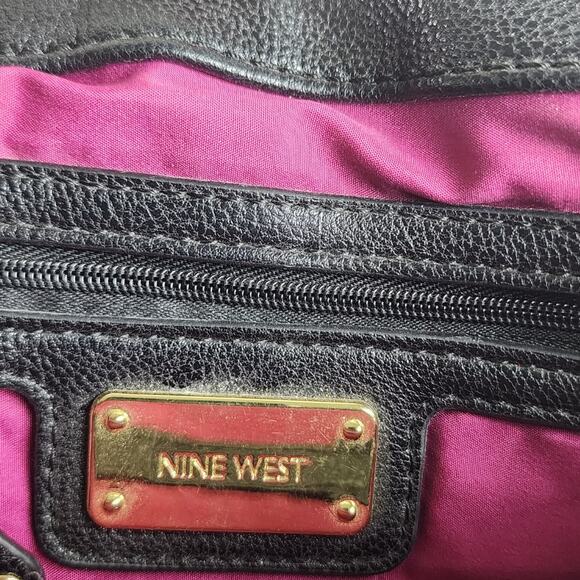 Vintage Nine West Black & White Shoulder Purse Gold Chain Strap & Pink Inside - Picture 6 of 12